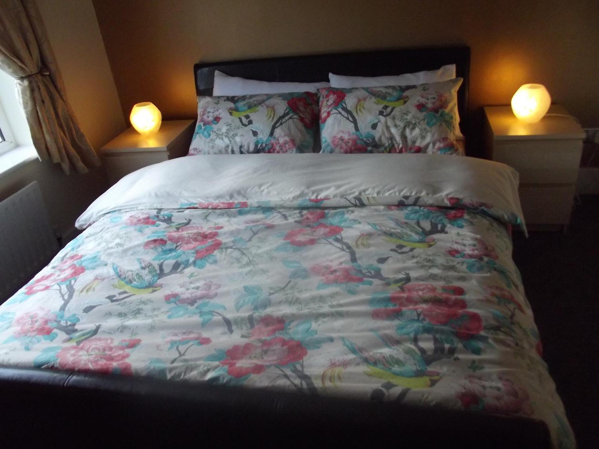 Broad Oaks B&B Solihull Ngoại thất bức ảnh